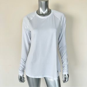 NEW!!! Adidas golf long sleeve top size L